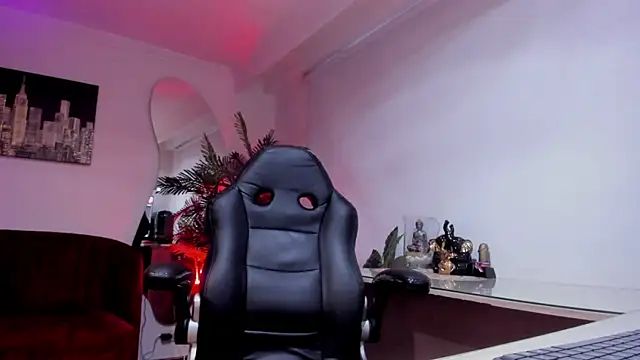 Meghan320 online show from March 2026 11:33:02 AM