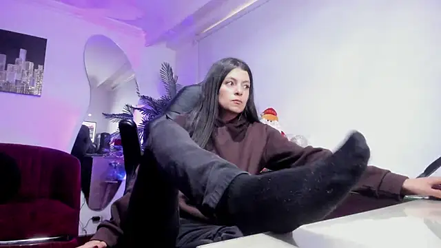 Snapshot of Meghan320 chatting on December 2025 11:44:02 AM Meghan320 online show from December 2025 11:44:02 AM