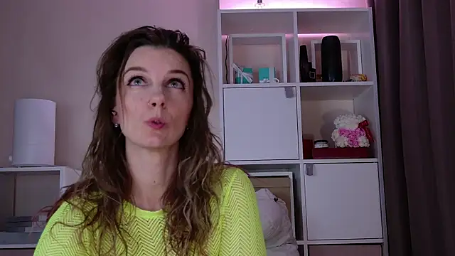 Karamelsw  online show from March 2026 07:57:02 PM