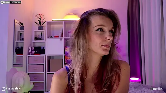 Snapshot of Karamelsw_ chatting on October 2025 08:32:02 PM Karamelsw online show from October 2025 08:32:02 PM