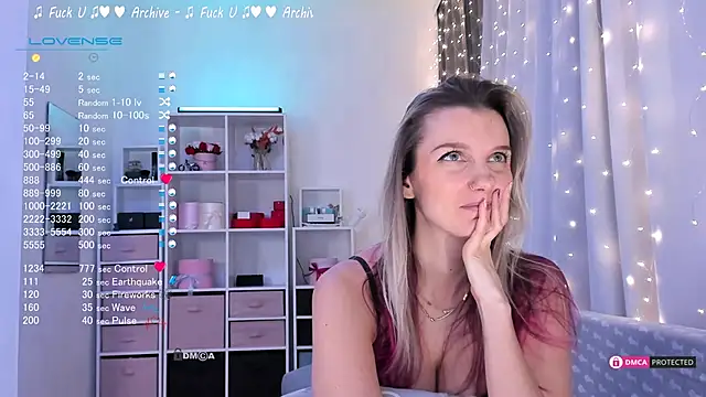 Snapshot of Karamelsw_ chatting on February 2025 01:25:02 AM Karamelsw online show from February 2025 01:25:02 AM