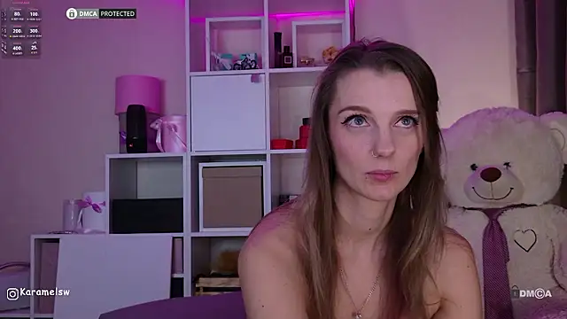 Karamelsw  online show from March 2026 07:43:02 PM