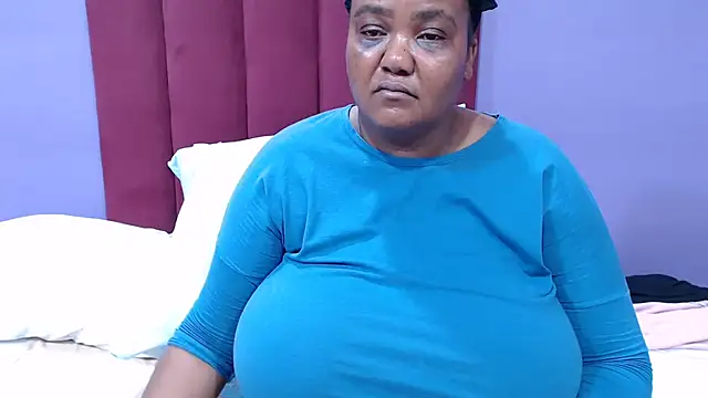 GiantTittts online show from March 2026 06:11:01 PM