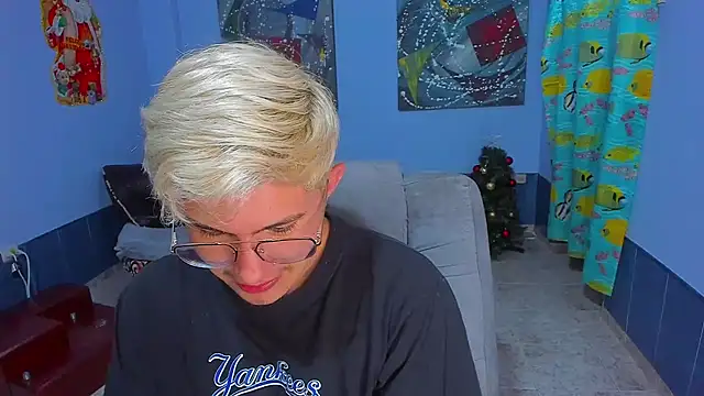 patrik 027 online show from December 2025 08:41:02 AM