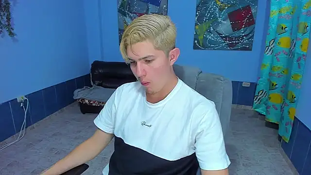 patrik 027 online show from October 2025 05:41:01 AM