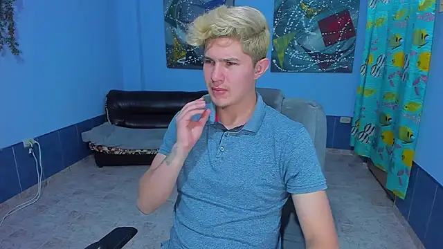 patrik 027 online show from October 2025 06:30:01 PM