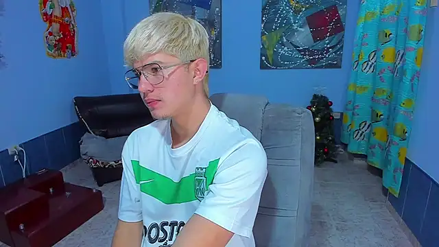 patrik 027 online show from December 2025 06:47:01 PM