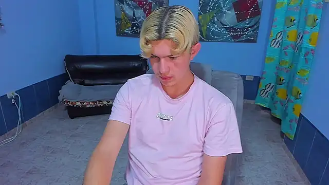 patrik 027 online show from November 2025 07:56:01 AM