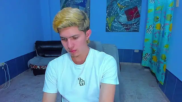 patrik 027 online show from September 2025 06:06:02 AM