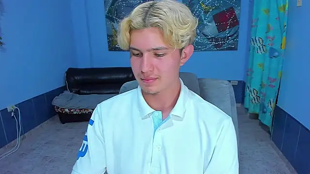 patrik 027 online show from October 2025 04:33:01 AM