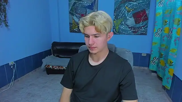 patrik 027 online show from October 2025 06:42:01 PM