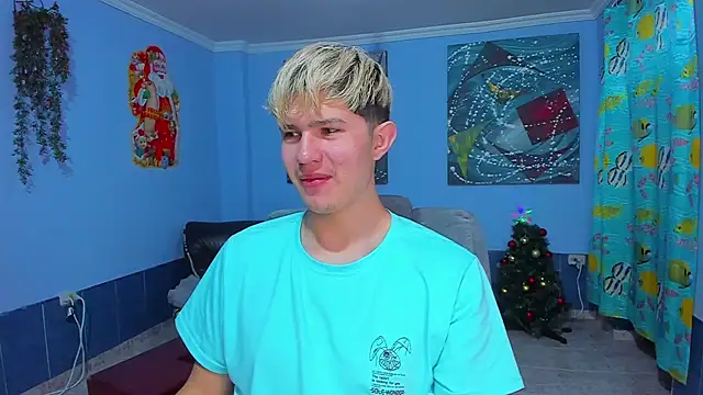 patrik 027 online show from December 2025 03:52:01 AM