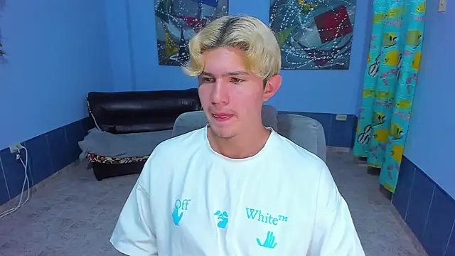 patrik 027 online show from November 2025 07:39:02 PM