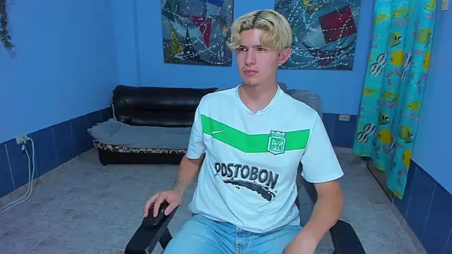 patrik 027 online show from October 2025 07:51:01 AM