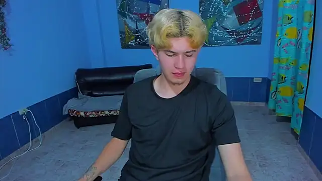 patrik 027 online show from September 2025 07:03:01 PM