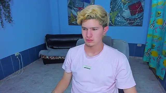 patrik 027 online show from September 2025 06:51:01 AM