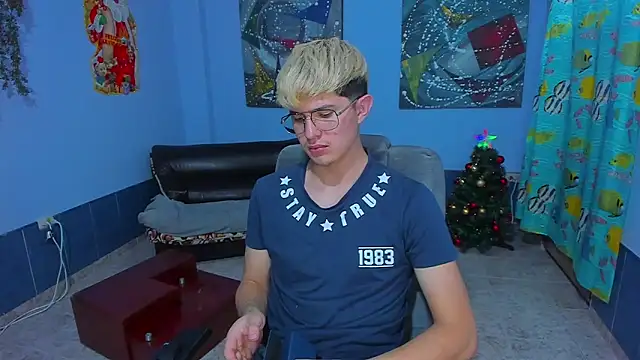 patrik 027 online show from December 2025 07:24:02 PM