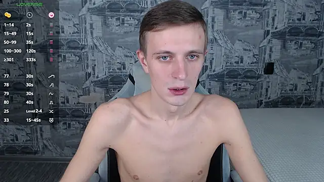 Snapshot of Oliver_Fresh chatting on May 2026 09:19:01 AM Oliver Fresh online show from May 2026 09:19:01 AM
