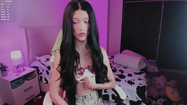 Ainhoads online show from November 2025 08:40:02 AM