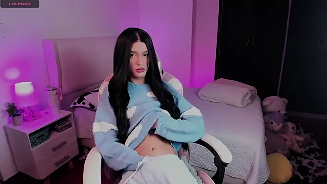 Ainhoads online show from November 2025 08:50:01 AM