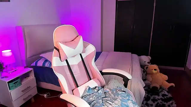 Ainhoads online show from April 2026 09:16:02 AM