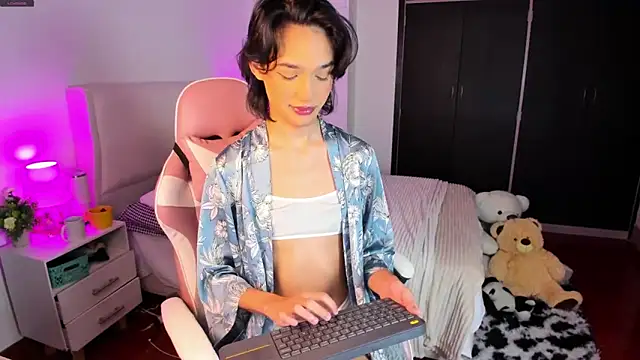 Ainhoads online show from March 2026 08:25:01 AM