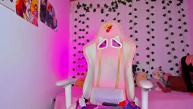ViolethMoon online show from June 2026 01:31:02 PM