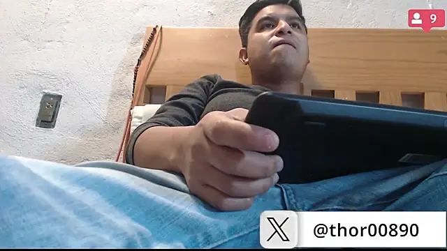Snapshot of thor000089 chatting on January 2025 03:30:02 PM thor000089 online show from January 2025 03:30:02 PM