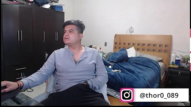 thor000089 online show from February 2026 04:37:01 PM