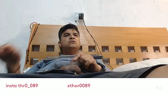thor000089 online show from May 2026 02:04:02 AM