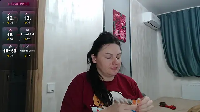 Stacy Davice online show from October 2025 02:44:02 AM