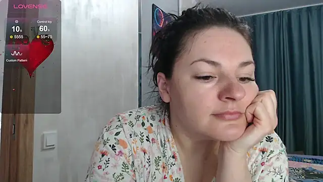Stacy Davice online show from September 2025 09:14:02 AM