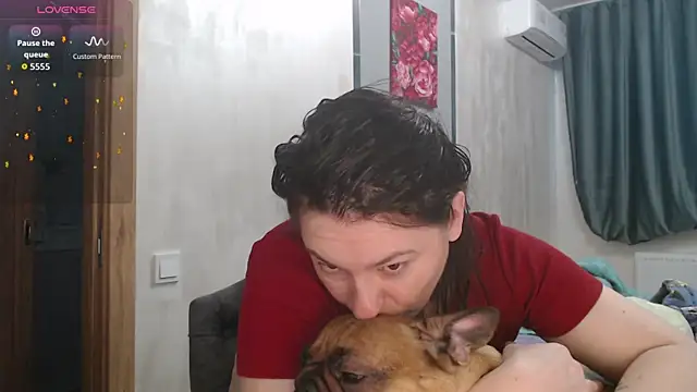 Stacy Davice online show from December 2025 08:24:01 AM