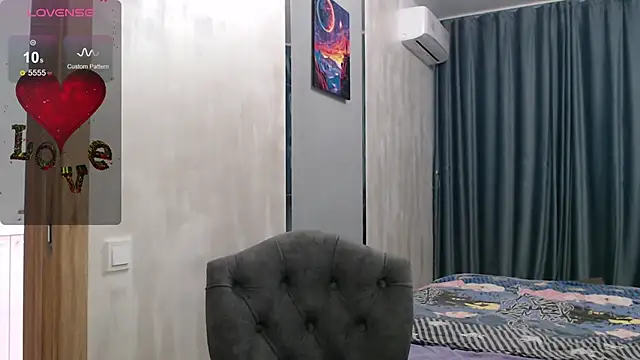 Stacy Davice online show from September 2025 09:45:02 AM