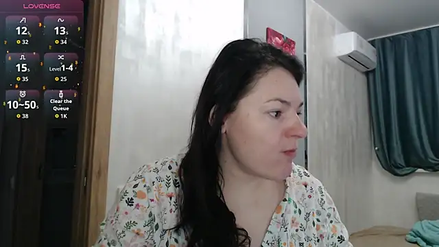 Stacy Davice online show from November 2025 06:23:02 PM