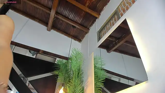 Snapshot of candy_sweet_ chatting on March 2025 06:12:02 PM candy sweet online show from March 2025 06:12:02 PM