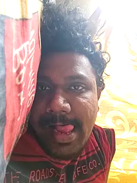 Snapshot of Mallupaiyanaachu chatting on March 2026 02:00:01 AM Mallupaiyanaachu online show from March 2026 02:00:01 AM
