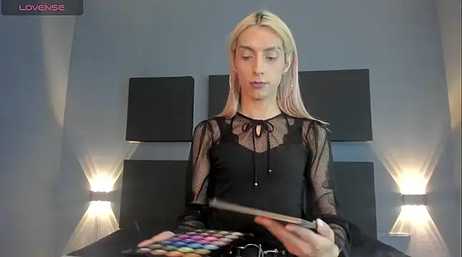 Snapshot of Victoria_Badgal_ chatting on January 2025 08:15:02 PM Victoria Badgal online show from January 2025 08:15:02 PM