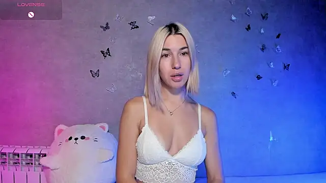 Melaminsy online show from September 2025 08:05:02 PM