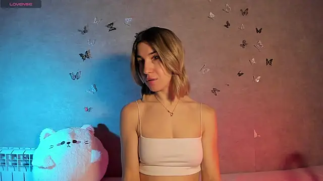 Melaminsy online show from March 2025 05:50:01 PM