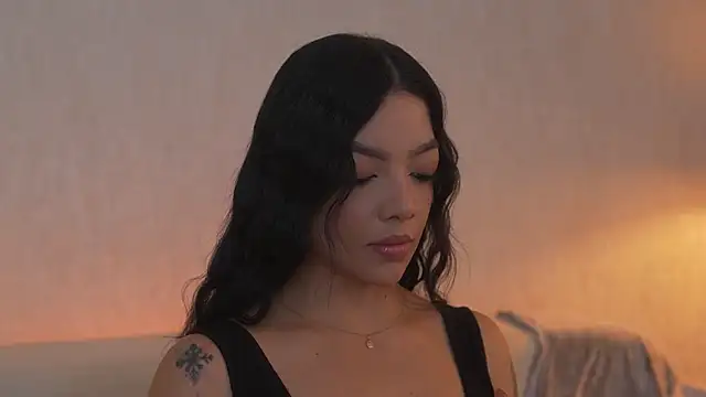 sarah hiill online show from March 2026 07:20:02 PM