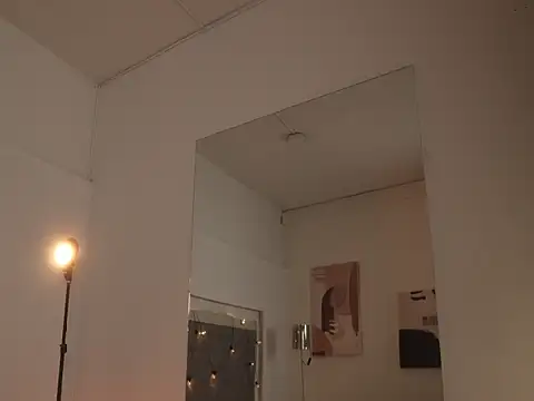 sarah hiill online show from October 2025 08:10:02 PM