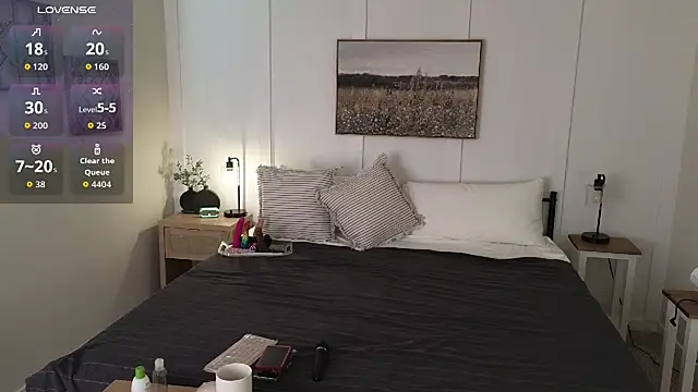 CharlotteDoe online show from September 2025 01:11:01 PM