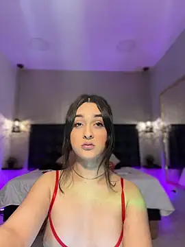 Snapshot of MiahWindsor chatting on June 2026 08:09:01 PM MiahWindsor online show from June 2026 08:09:01 PM