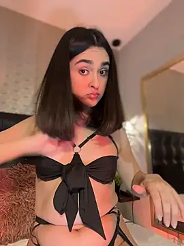 MiahWindsor online show from May 2026 02:32:01 AM