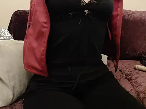 Snapshot of Galadriel chatting on December 2025 04:39:02 AM Galadriel online show from December 2025 04:39:02 AM