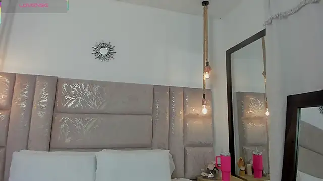 CeliWoods online show from July 2026 11:28:02 AM