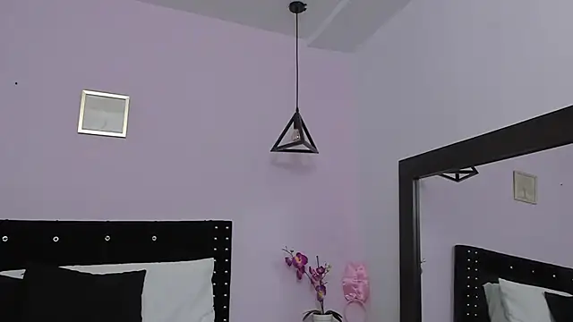 CeliWoods online show from February 2025 11:04:01 AM