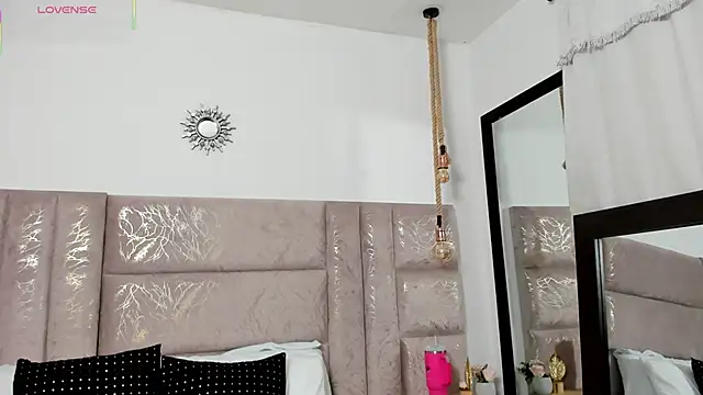 CeliWoods online show from May 2026 11:09:01 AM