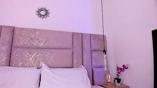 CeliWoods online show from January 2026 11:28:01 AM